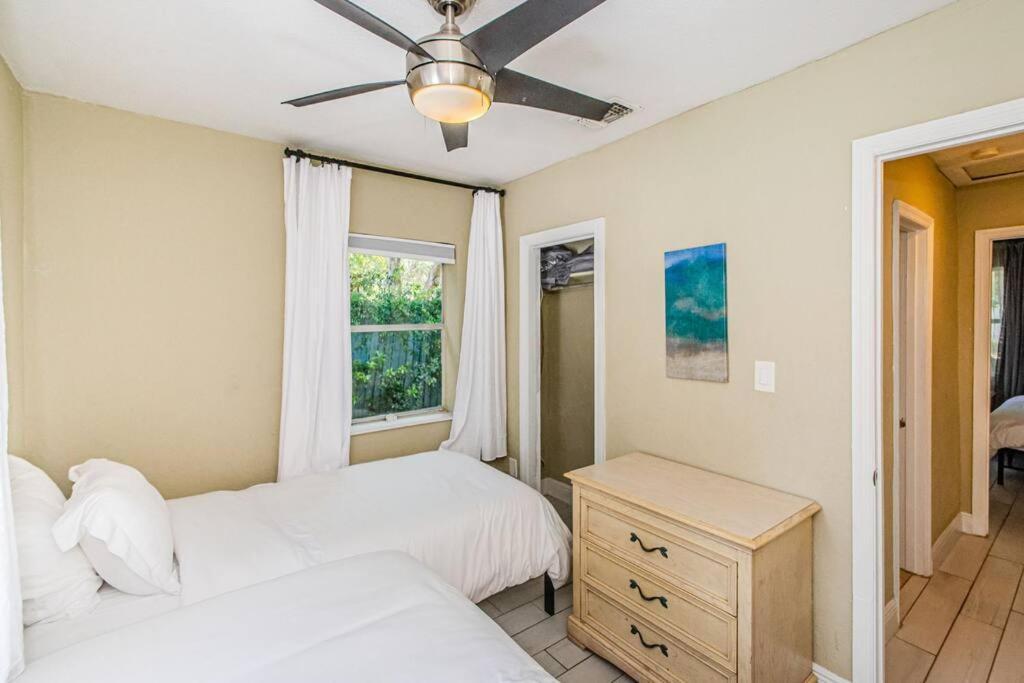 タンパ Beautiful Pool House In Old Seminole Heights!ヴィラ エクステリア 写真
